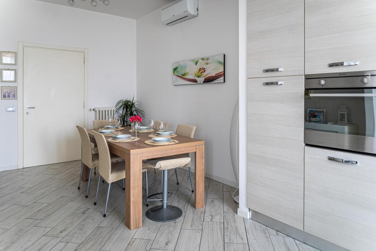 Minerva Holiday Home Manerba del Garda Ngoại thất bức ảnh