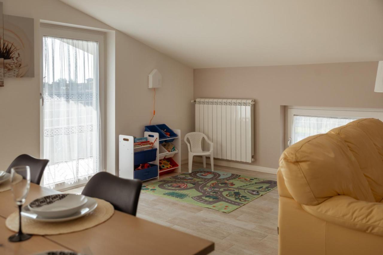 Minerva Holiday Home Manerba del Garda Ngoại thất bức ảnh