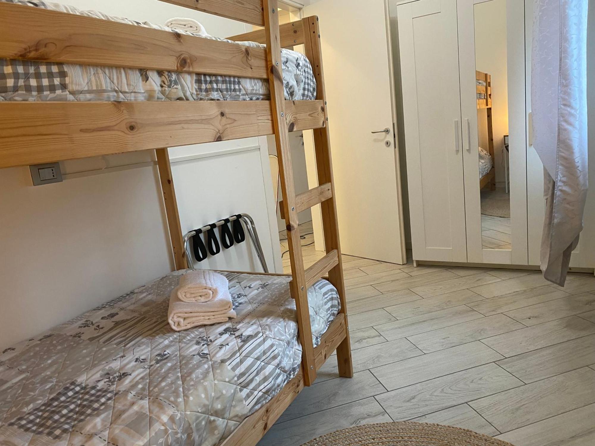Minerva Holiday Home Manerba del Garda Ngoại thất bức ảnh